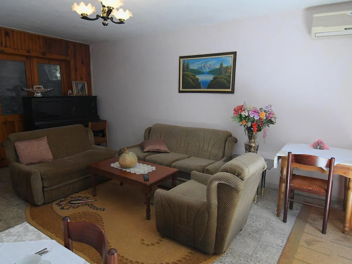 Hotel Haxhiu Tirana